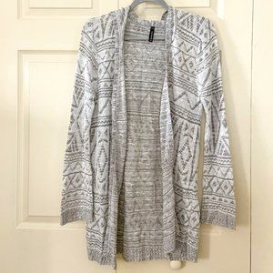 L Hooded Grey Duster Sweater with Neutral design